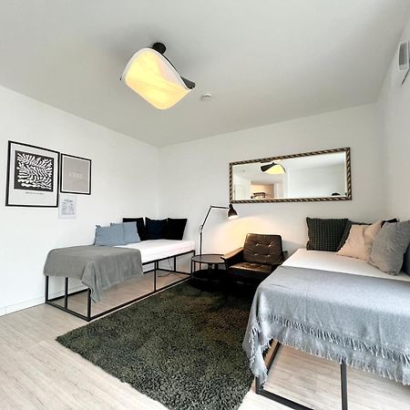 Gemuetliche Apartments Direkt An Der Grenze Von Hamburg Norderstedt Exterior foto
