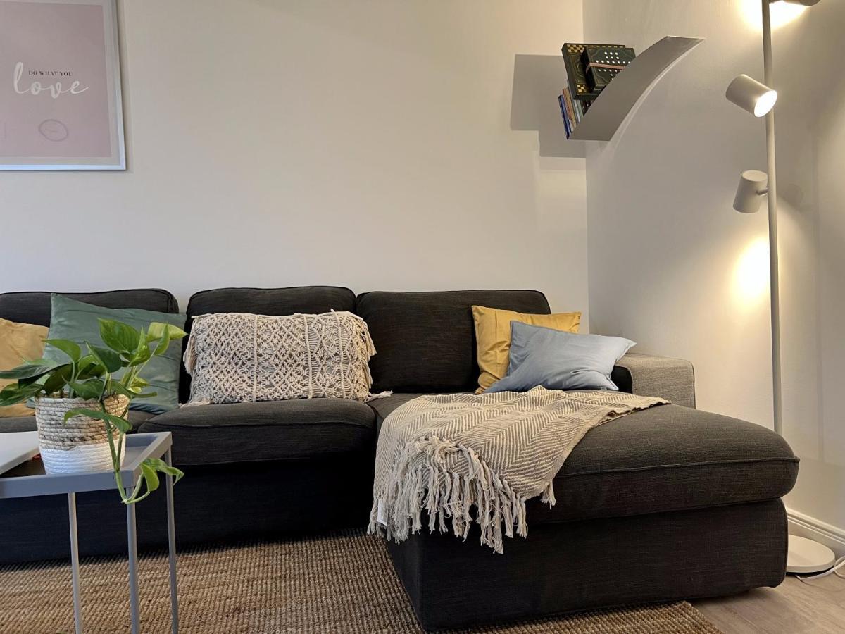 Gemuetliche Apartments Direkt An Der Grenze Von Hamburg Norderstedt Exterior foto