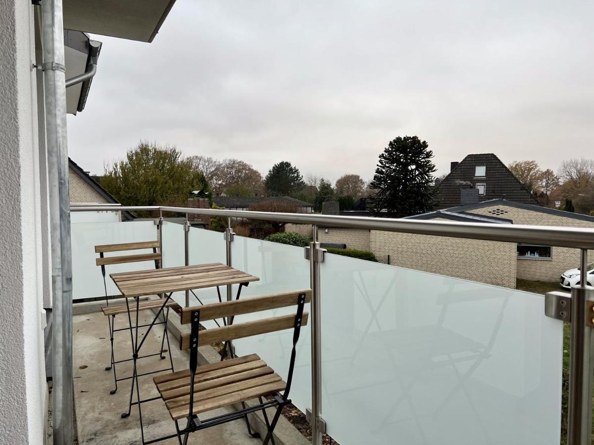Gemuetliche Apartments Direkt An Der Grenze Von Hamburg Norderstedt Exterior foto